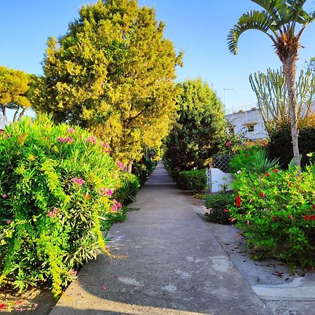 Residence Vulcano Cottage Bagian luar foto